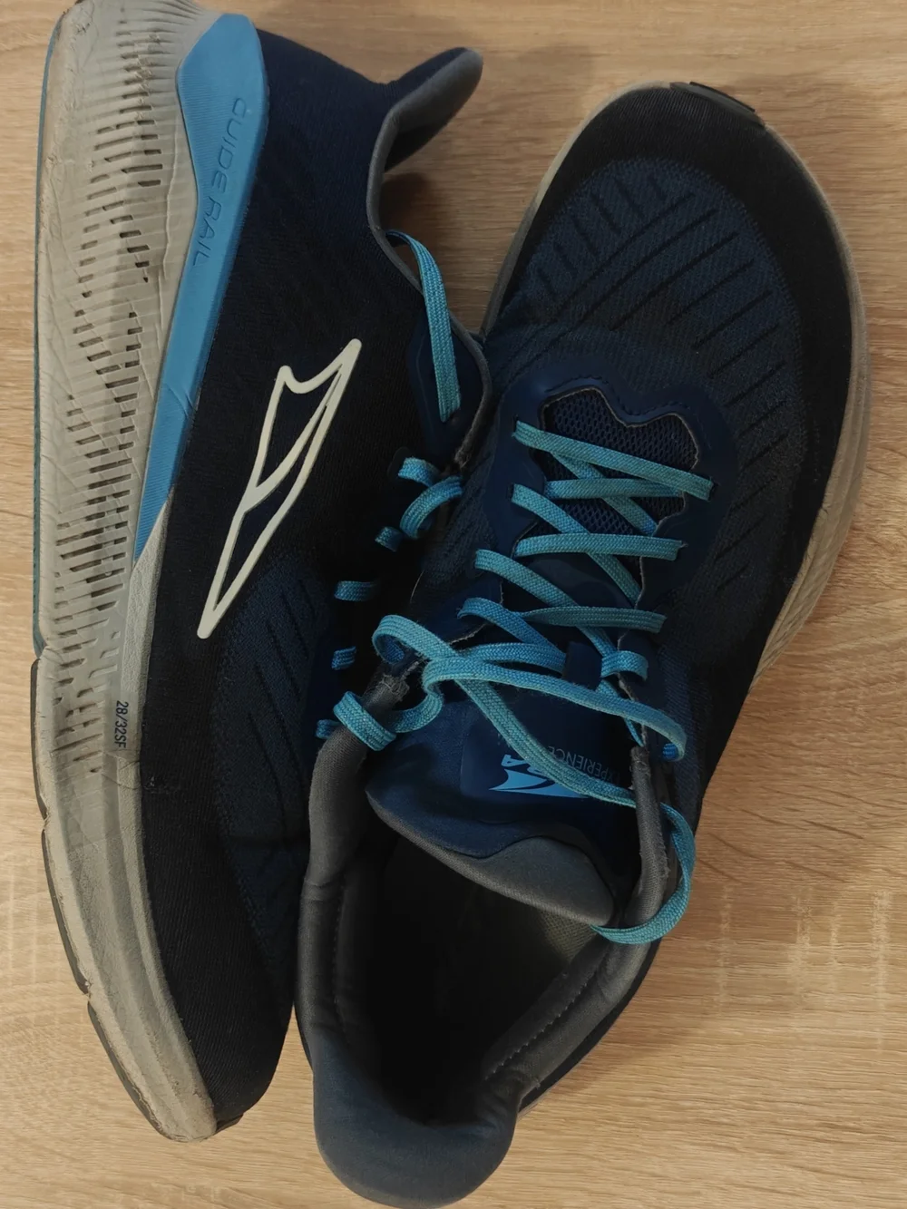 Altra Experience Form Men’s Size 15 Blue Running Shoes Support Cushioned Trainer